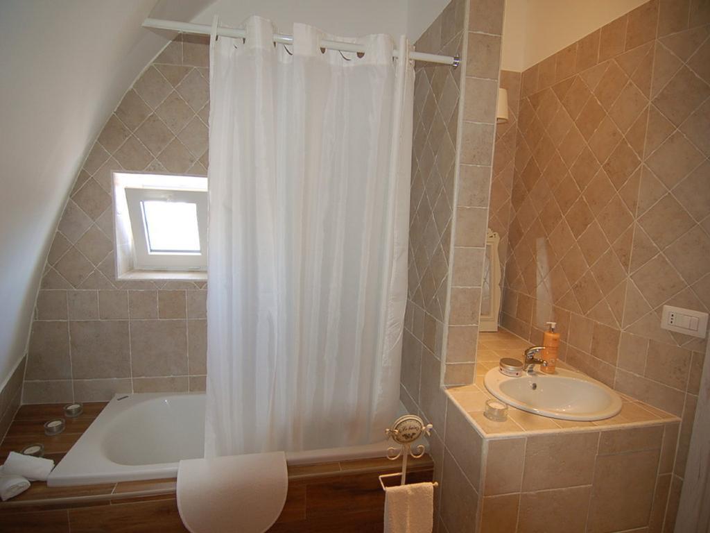Domus Alba Villa Martina Franca Bilik gambar